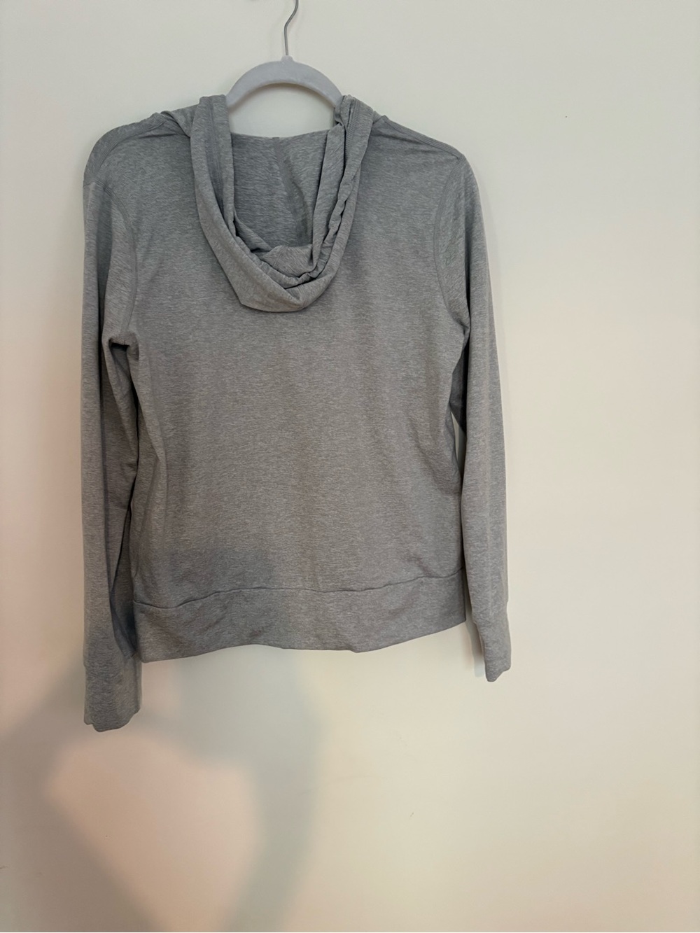Vuori Halo Performance Hoodie 2.0 | Size Medium | Like New - Picture 11 of 14